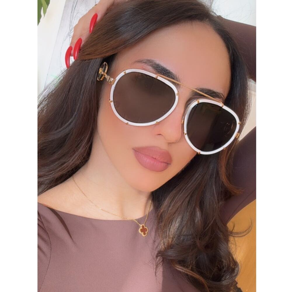 NEW Versace VE2232 147187 White Oversized Aviator Sunglasses